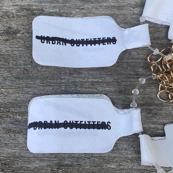 Urban Outfitter Four (4) Gold Tone Chain Bracelets NWT Boho Preppy Classic - Picture 5 of 6